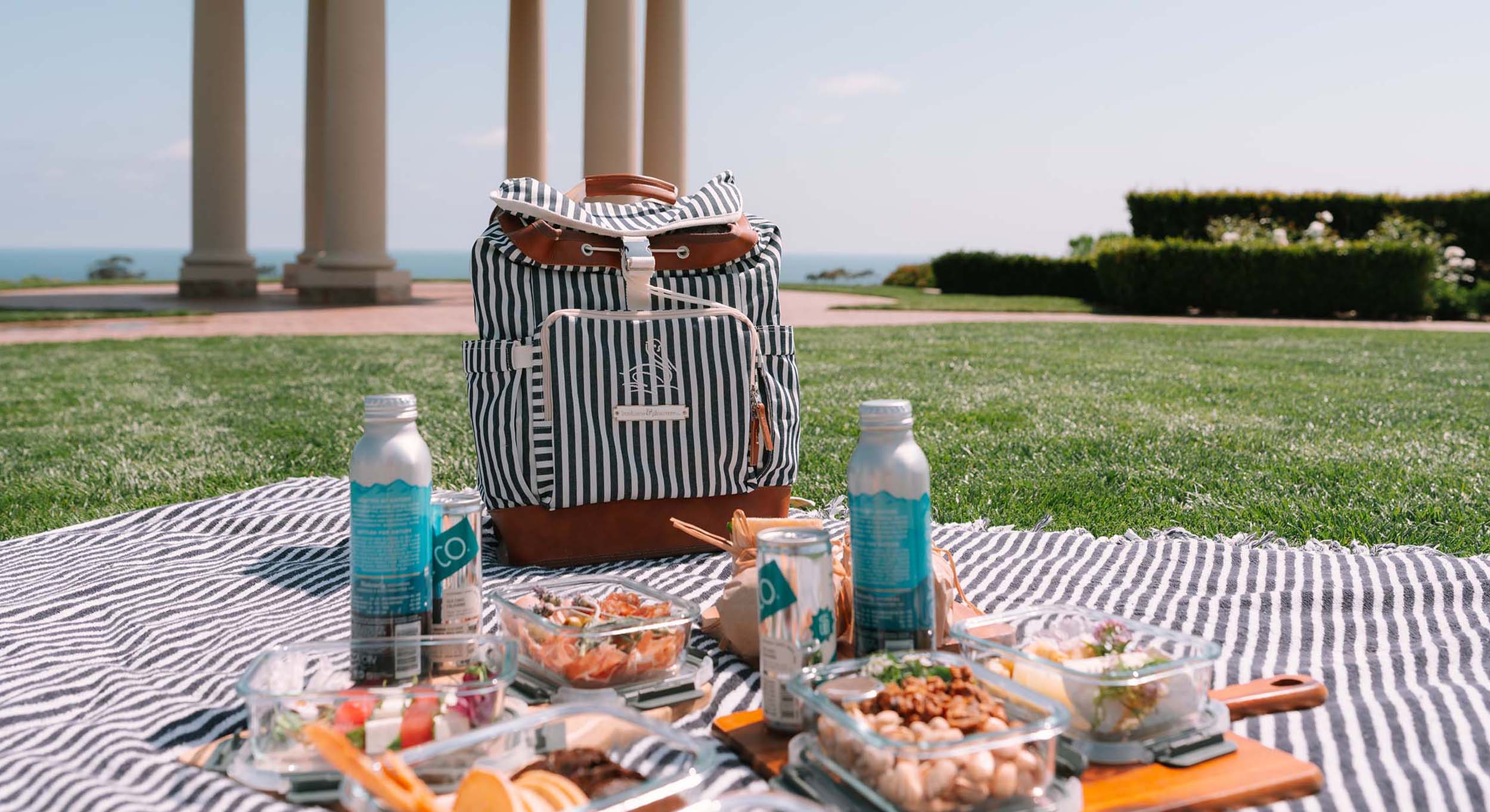 hero picnic rotunda