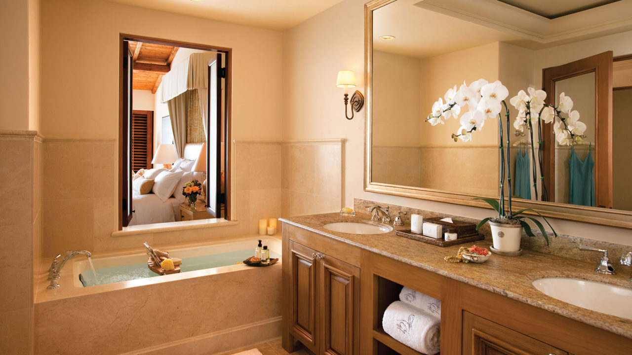 bungalow bathroom