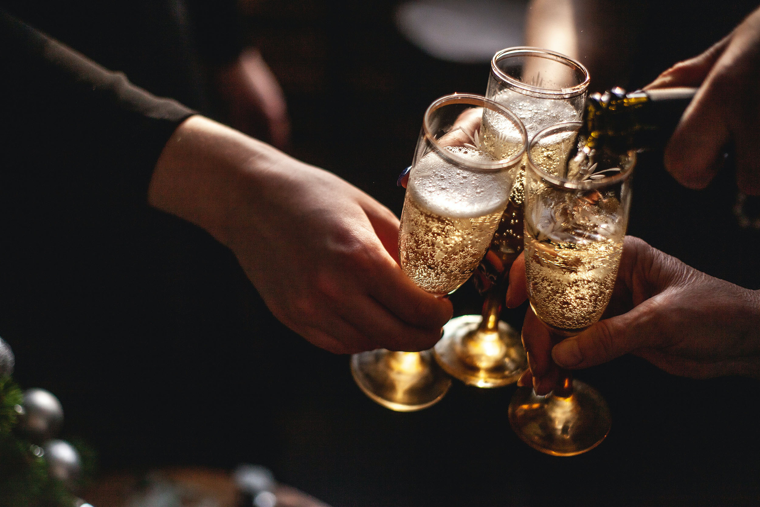 new years eve cheers with champagne
