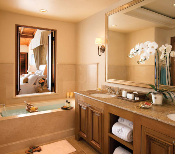 bungalow suite bathroom